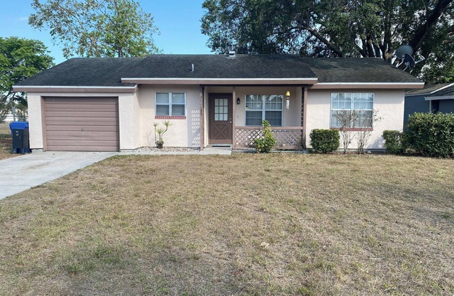 Charming 1-bedroom house in Labelle with WiFi and AC