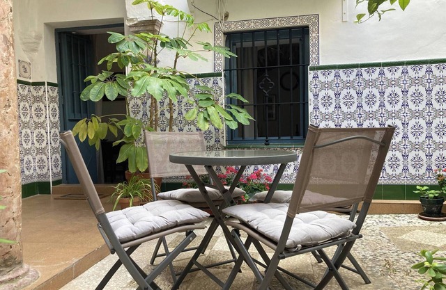 Charming 1900 Andalusian Apartment in Arcos de la Frontera