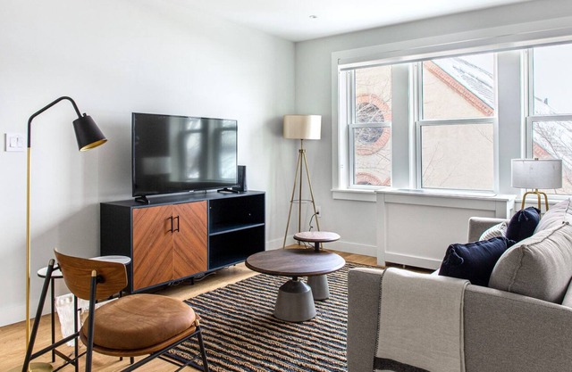 Charming 1BR, Minutes from Union Square, Porter Square, and Davis Square