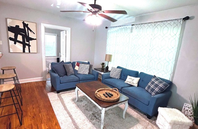 Charming 2-bdrm home w. fitness room in Tallahassee- near universities & Capitol