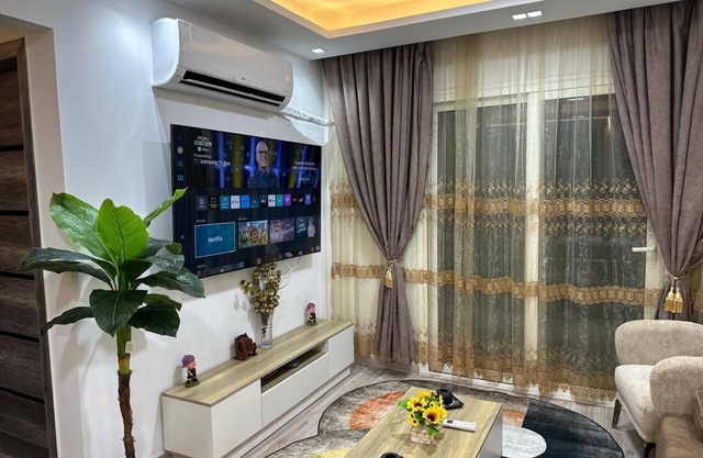 Charming 2-bedroom building in Madinty, Cairo Governorate with WiFi, AC