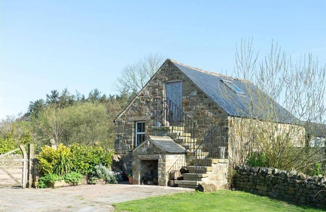 Charming 2-bed Cottage in Otley
