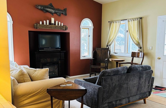 Charming 2 Bedroom 2 Bath Guest House in Jackson Hole