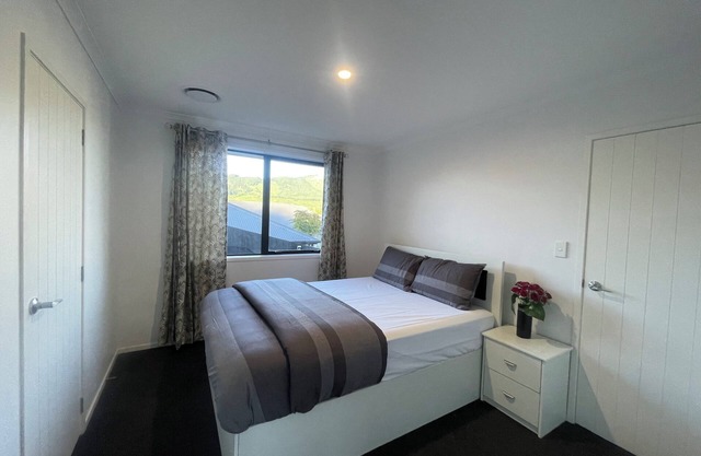 Charming 2-bedroom apartment with WiFi, AC in amazing Rotorua