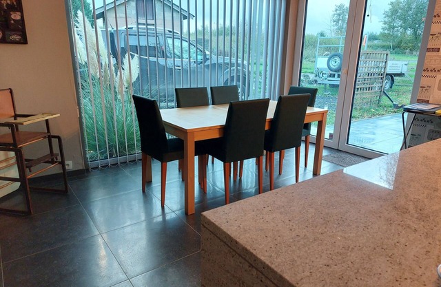 Charming 2-bedroom Arden's house in welcoming Bastogne with WiFi