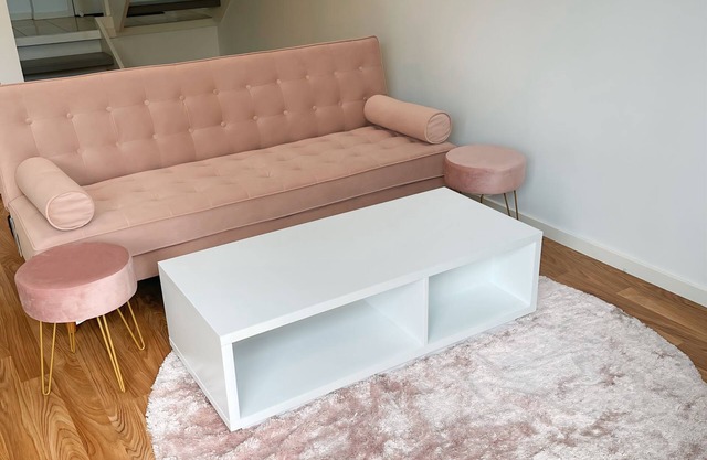 Charming 2-bedroom apartment with AC, WiFi in beautiful Williamstown