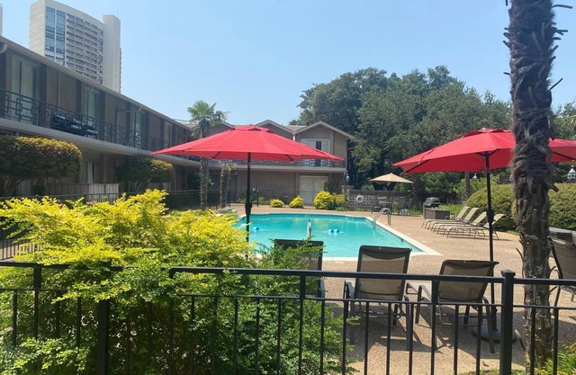 Charming 2-bedroom condo in Preston Hollow, desirable Zip code in Dallas.