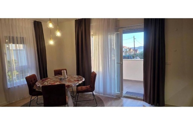 Charming 2-bedroom house in marvelous Tuzla Grad with AC