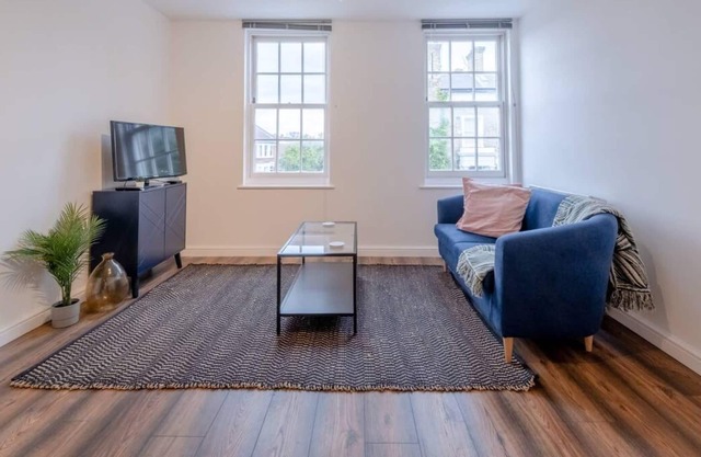 Charming 2 Bedroom in Hackney