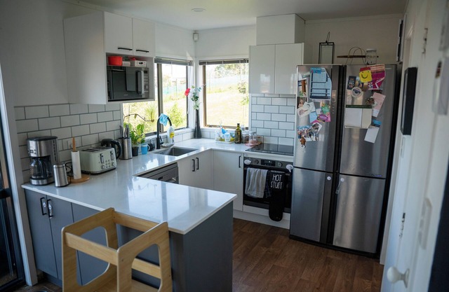 Charming 2-bedroom house in fabulous Whangaparāoa with WiFi, AC