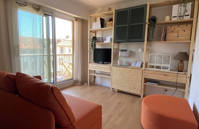 Charming 28 m2 studio with terrace - Quartier Liberation