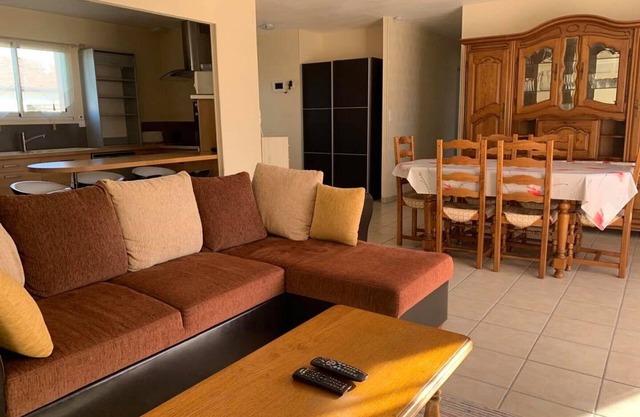 Casa con Aire Acondicionado Reversible, 6 Personas, Jardín y Terraza - Parentis-en-Born