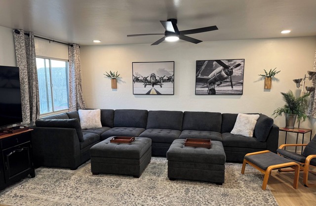 Charming 3-bedroom, 3-bath condo with WiFi, AC in pleasant Prescott