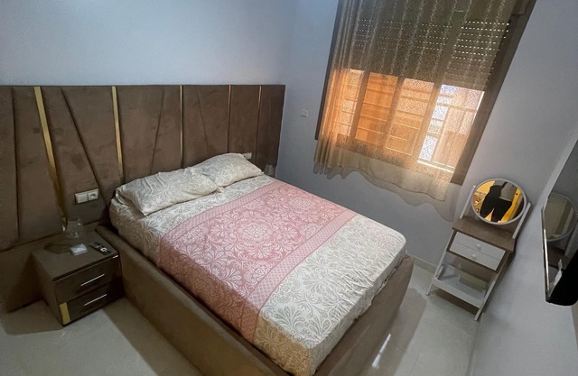 Charming 3-bedroom apartment with WiFi, AC in brilliant Saidia