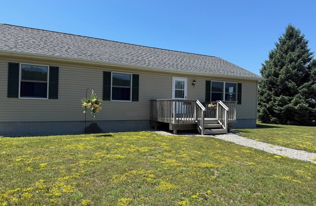 Charming 3-bedroom countryside house in Leelanau County