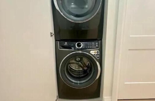 Charming 3-bedroom house with WiFi and AC in delightful Vancouver