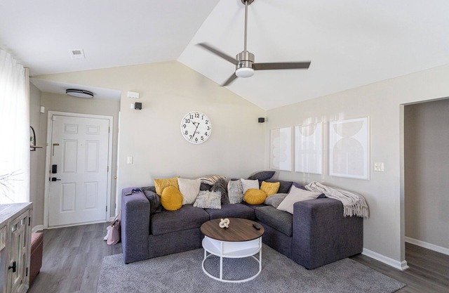 Charming 3-bedroom house 10 mins from Charlotte Uptown with WiFi, AC