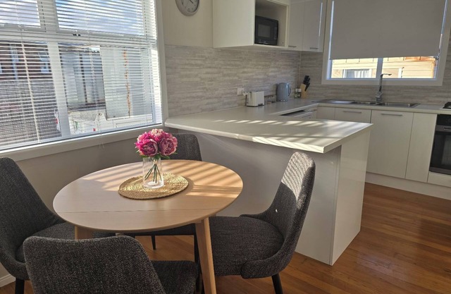 Charming 3-bedroom house in Papakura 20min from Airport