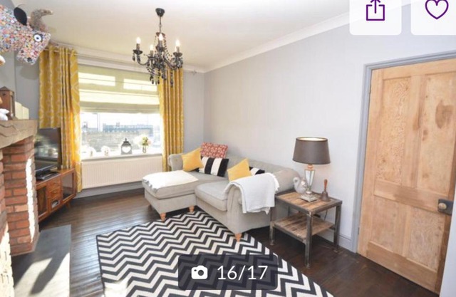 Charming 3 bedroom house with a warmth character