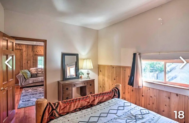 Charming 3-bedroom house in lovely Kellogg with Gondola Views!