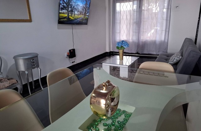 Spacious and fresh entire 3 bedroom house with WiFi, AC, best location.