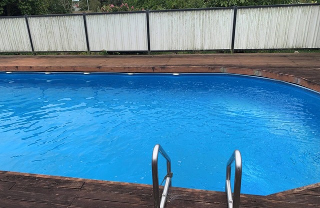 Charming 3-bedroom mobile home with AC, WiFi in delightful Awakeri