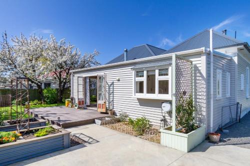 Charming 3-Bedroom Retreat