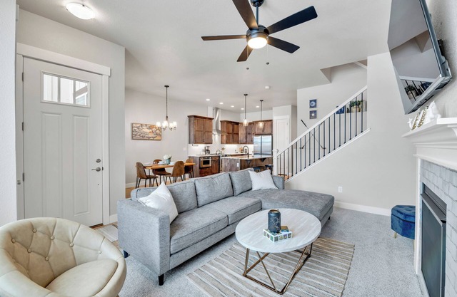 Charming 3-bedroom townhome in delightful Berthoud in the TPC Community