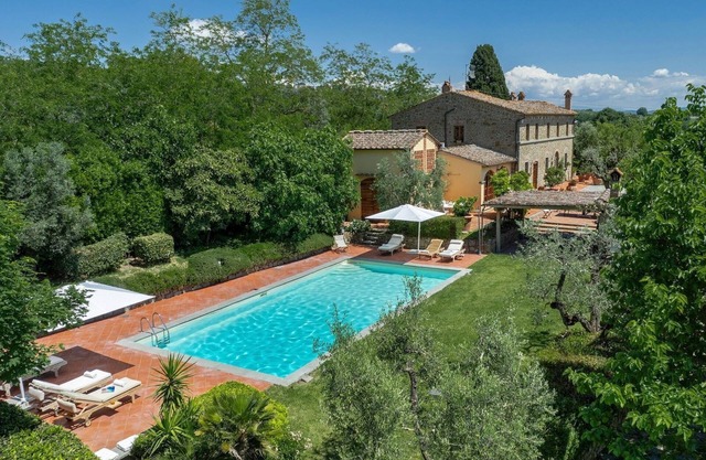 Charming 3-bedroom villa in Toscana with WiFi, AC, private pool