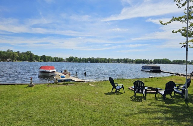 Charming 3 BR Lakefront Cottage on N Dease Lake. 50' frontage -sandy swim area.