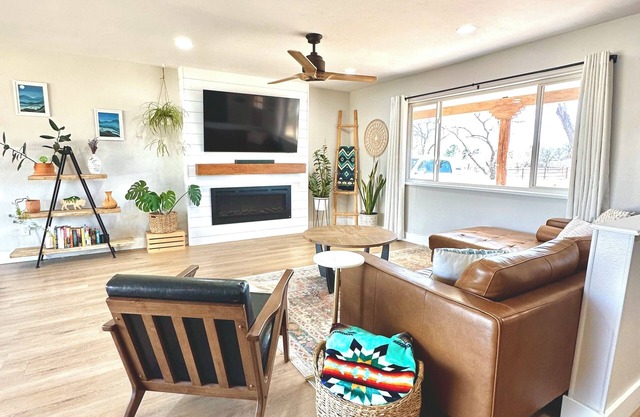 Charming 3BR In-Town Cortez Home w/ Sauna & Mesa Views – Family & Pet-Friendly