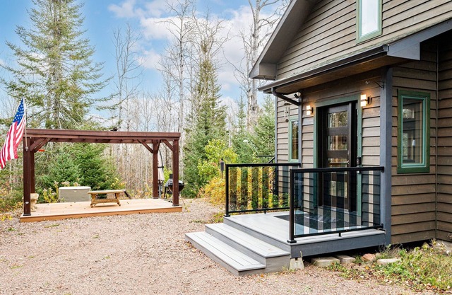 3BRCabin Escape Near Lutsen, Grand Marais | Arcade