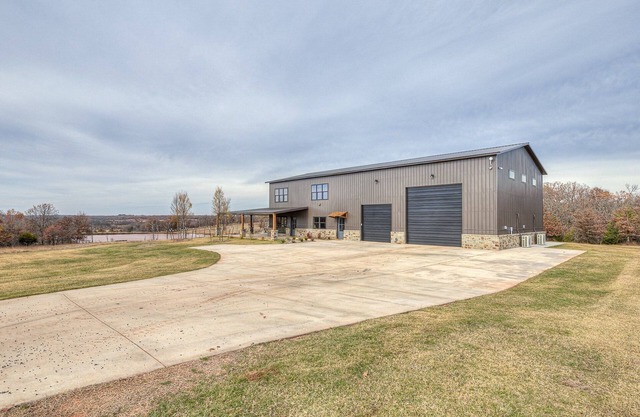 Charming 4-bedroom cabin with 160 acres