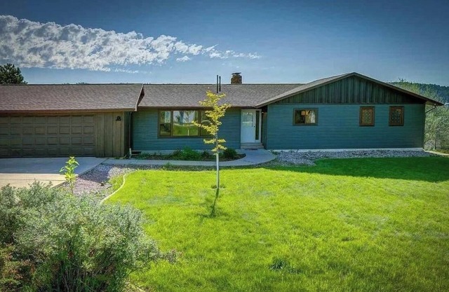 Charming 4-bedroom house in Serene Rapid City