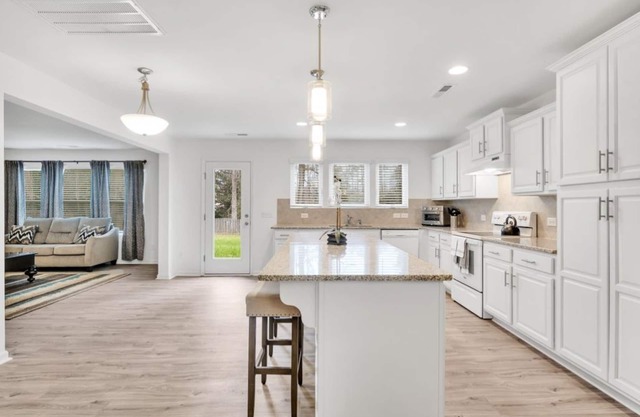 Charming 4-bedroom house in nice Charlotte