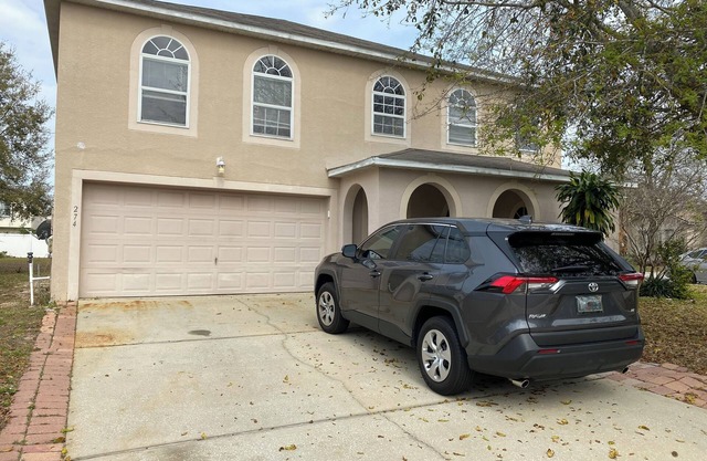 Charming 4-bedroom home in Davenport, Orlando, only few minutes to Disney parks