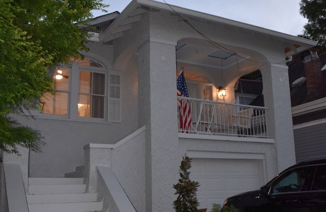 Charming 4-bedroom house with WiFi and AC in fantastic New Orleans