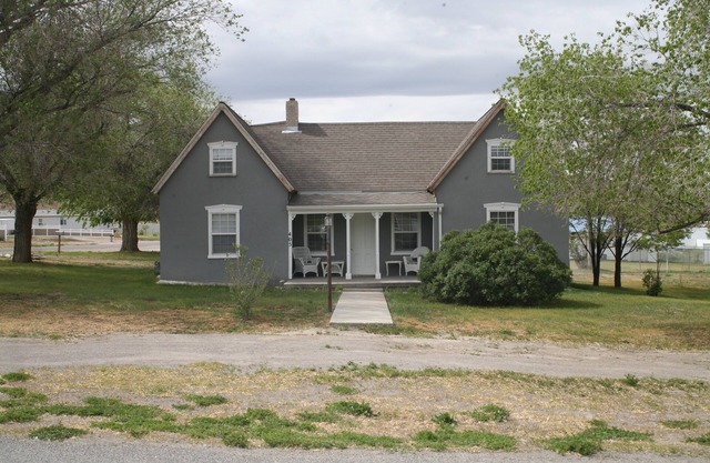 Charming 5-bedroom house with WiFi and AC in Beautiful Manti Utah.