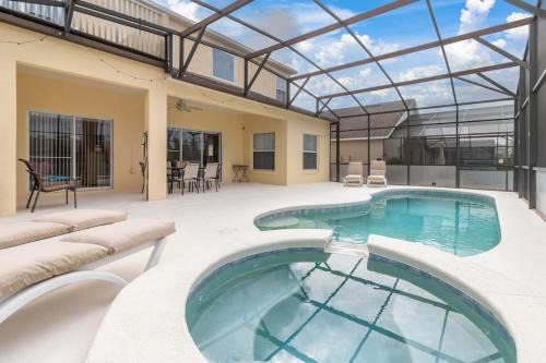 Charming 5Br Villa With Private Pool Near Disney