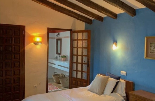 Charming 6 Person Finca With Pool in Javea