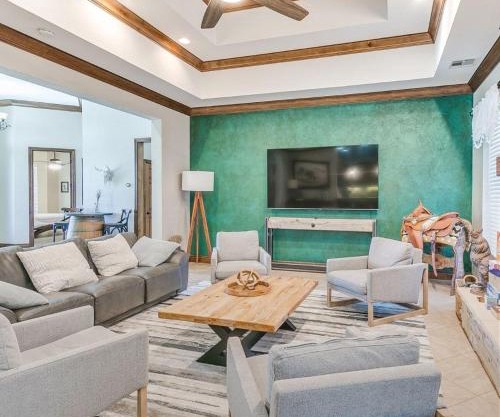 Charming 6bedroom Farmhouse With Pool #skelly