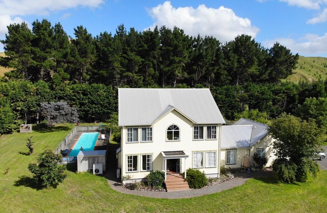 Charming accommodation in the Vines of Martinborough