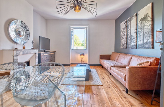 Encantador apartamento climatizado en Eymet, ideal para 4 personas, confort y serenidad garantizados