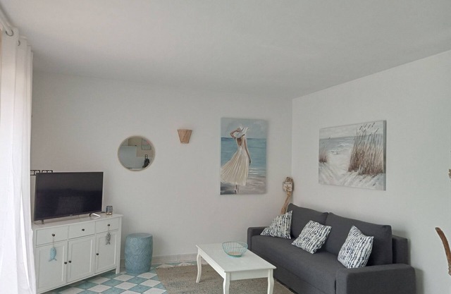 Charming apartment in a villa in the heart of La Clape