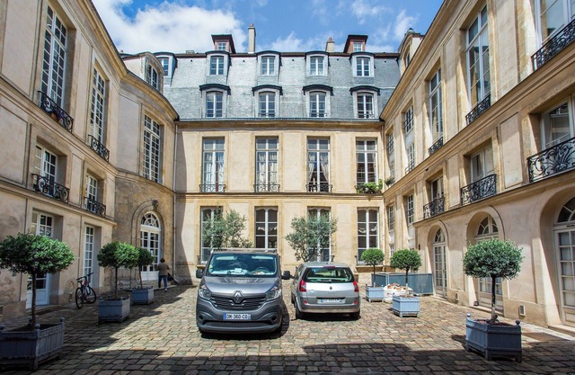 Charming Apartment - 1br/4p - Le Marais