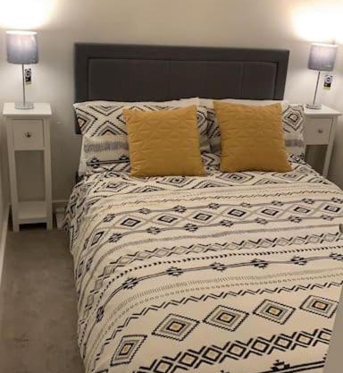 Charming apartment close to the station Wi-Fi fast