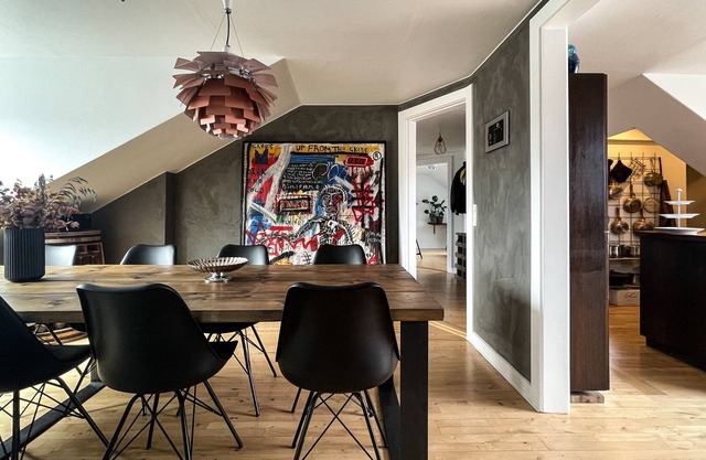 Charming apartment with private roof terrace in downtown CPH