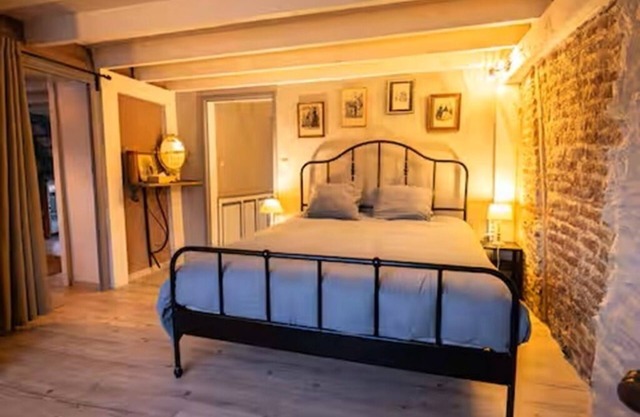 Charming apartment in a picturesque village.