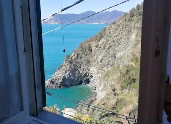 Charming Apartment in Corniglia, 43 m² with parking