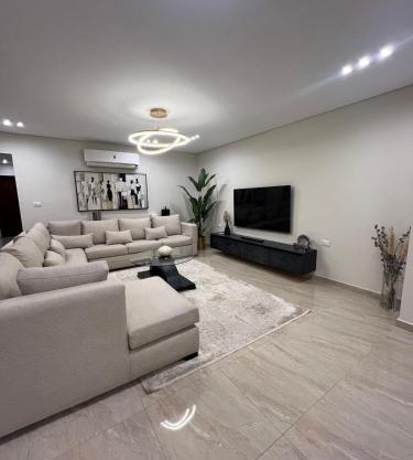 Charming Apartment - Near Cairo Airport
